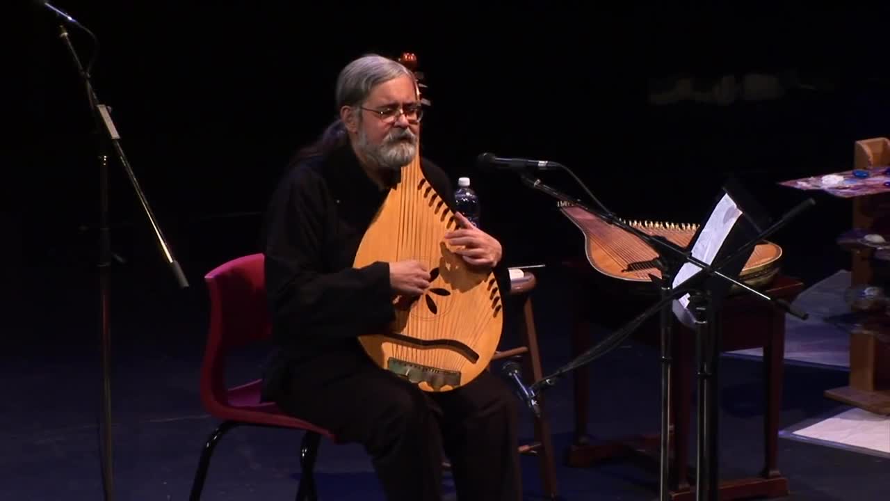 Julian Kytasty playing the Bandura and commentary.